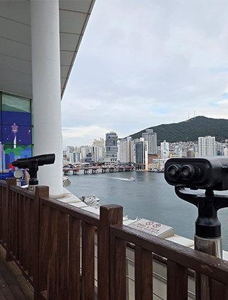 자갈치전망대3